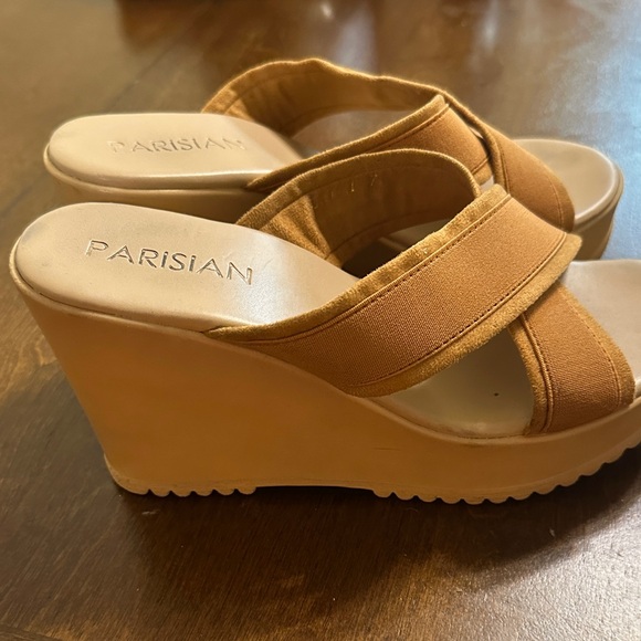 Parisian Works Women's Camel Mules - Picture 2 of 3